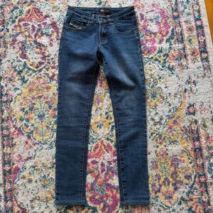 Diesel Dark Wash, low rise  Skinny jeans